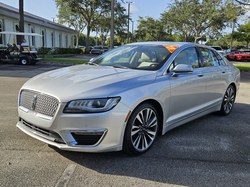 Used 2019 LINCOLN MKZ HYBRID RESERVE II FWD in PEMBROKE PINES, FLORIDA
