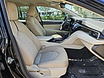 Used 2020 TOYOTA CAMRY LE AUTO in PEMBROKE PINES, FLORIDA (Photo 11)