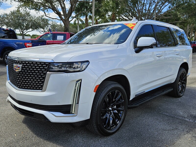 Used 2022 CADILLAC ESCALADE 2WD 4DR LUXURY in PEMBROKE PINES, FLORIDA