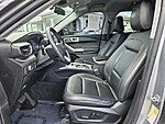 Used 2022 FORD EXPLORER XLT RWD in PEMBROKE PINES, FLORIDA (Photo 3)