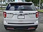 Used 2019 FORD EXPLORER XLT FWD in PEMBROKE PINES, FLORIDA (Photo 8)