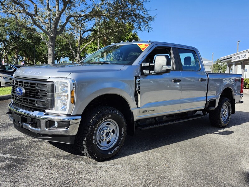 Used 2024 FORD F-250 XL 4WD CREW CAB 6.75' BOX in PEMBROKE PINES, FLORIDA