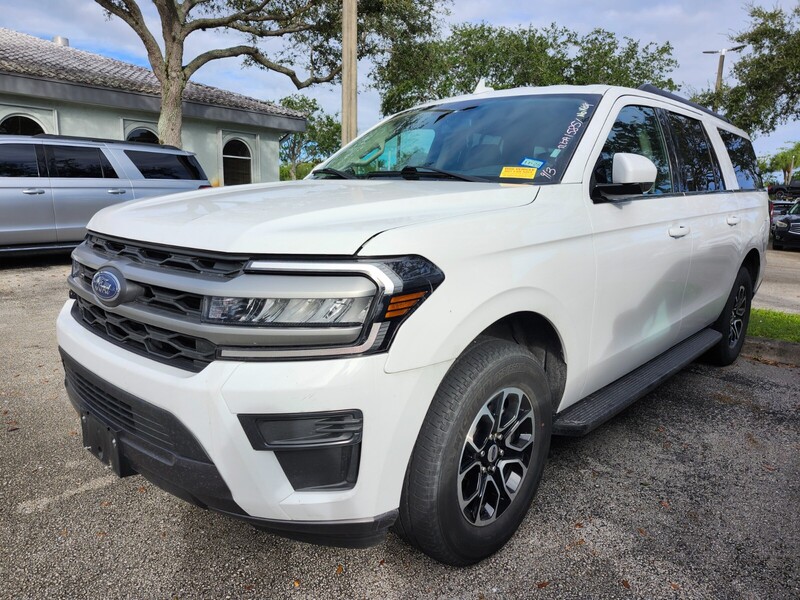 Used 2024 FORD EXPEDITION XLT in PEMBROKE PINES, FLORIDA