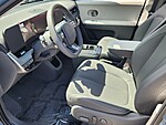 New 2025 HYUNDAI IONIQ 5 SEL in PLANTATION, FLORIDA (Photo 5)