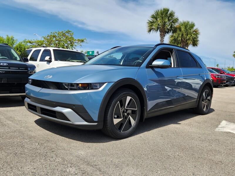 New 2025 HYUNDAI IONIQ 5 SEL in PLANTATION, FLORIDA