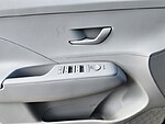 New 2025 HYUNDAI KONA SEL CONVENIENCE in PLANTATION, FLORIDA (Photo 12)