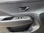 New 2025 HYUNDAI KONA SEL CONVENIENCE in PLANTATION, FLORIDA (Photo 12)