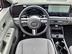 New 2025 HYUNDAI KONA SEL CONVENIENCE in PLANTATION, FLORIDA (Photo 8)