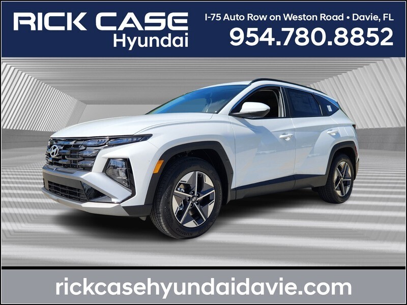 New 2026 HYUNDAI TUCSON SEL in PLANTATION, FLORIDA