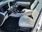 New 2026 HYUNDAI TUCSON SE in PLANTATION, FLORIDA (Photo 5)
