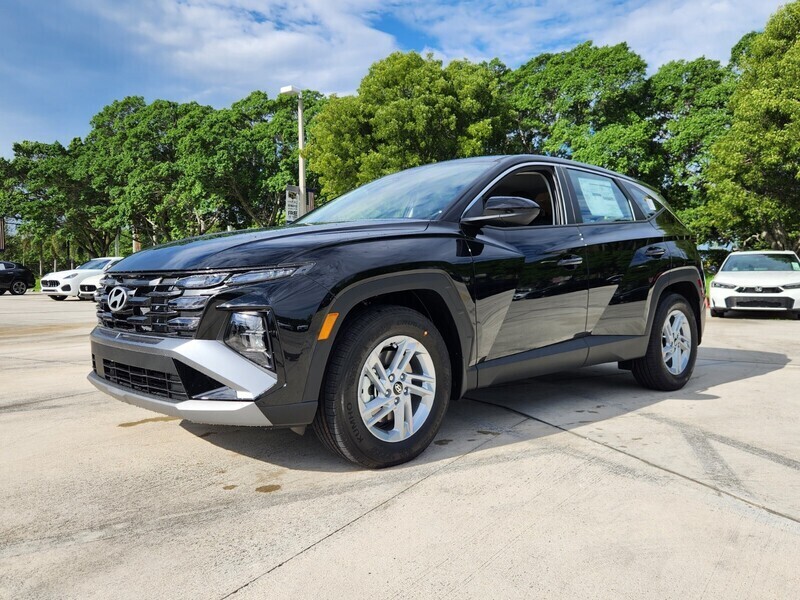 New 2026 HYUNDAI TUCSON SE in PLANTATION, FLORIDA