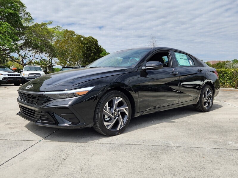 New 2025 HYUNDAI ELANTRA SEL SPORT in PLANTATION, FLORIDA