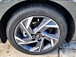 New 2025 HYUNDAI ELANTRA SEL SPORT in PLANTATION, FLORIDA (Photo 5)