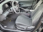 New 2025 HYUNDAI ELANTRA SEL SPORT in PLANTATION, FLORIDA (Photo 5)