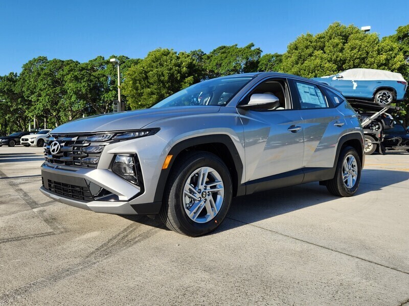 New 2026 HYUNDAI TUCSON SE in PLANTATION, FLORIDA