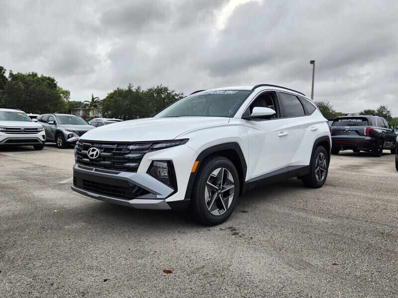 New 2026 HYUNDAI TUCSON SEL in PLANTATION, FLORIDA