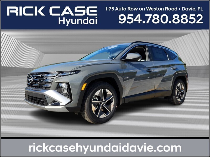 New 2026 HYUNDAI TUCSON SEL in PLANTATION, FLORIDA