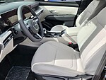 New 2026 HYUNDAI TUCSON SE in PLANTATION, FLORIDA (Photo 5)