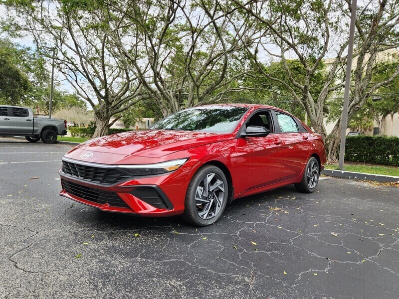 New 2025 HYUNDAI ELANTRA SEL SPORT in PLANTATION, FLORIDA