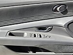 New 2025 HYUNDAI ELANTRA SEL SPORT in PLANTATION, FLORIDA (Photo 15)