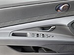 New 2025 HYUNDAI ELANTRA SEL SPORT in PLANTATION, FLORIDA (Photo 12)