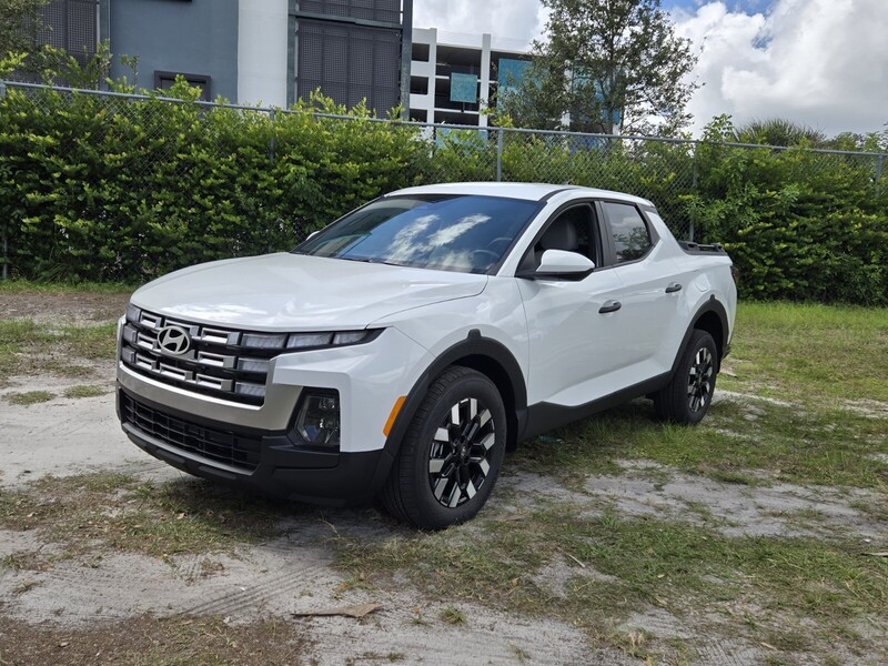 New 2026 HYUNDAI SANTA CRUZ SE in PLANTATION, FLORIDA