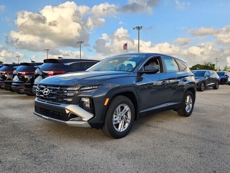 New 2026 HYUNDAI TUCSON SE in PLANTATION, FLORIDA