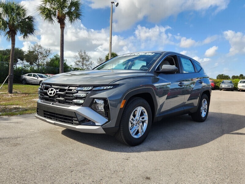 New 2026 HYUNDAI TUCSON SE in PLANTATION, FLORIDA