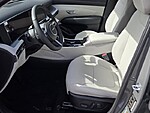 New 2026 HYUNDAI TUCSON SEL PREMIUM in PLANTATION, FLORIDA (Photo 4)