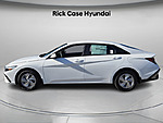 New 2026 HYUNDAI ELANTRA SE in PLANTATION, FLORIDA (Photo 2)