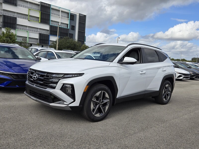 New 2026 HYUNDAI TUCSON HYBRID SEL AWD in PLANTATION, FLORIDA