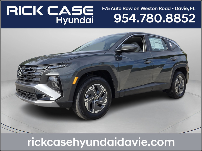 New 2026 HYUNDAI TUCSON HYBRID BLUE in PLANTATION, FLORIDA
