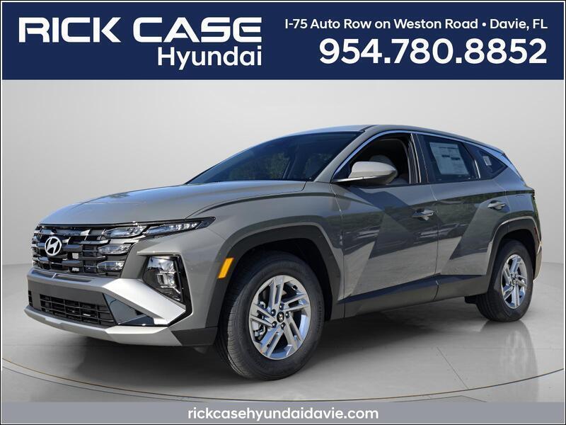 New 2026 HYUNDAI TUCSON SE in PLANTATION, FLORIDA