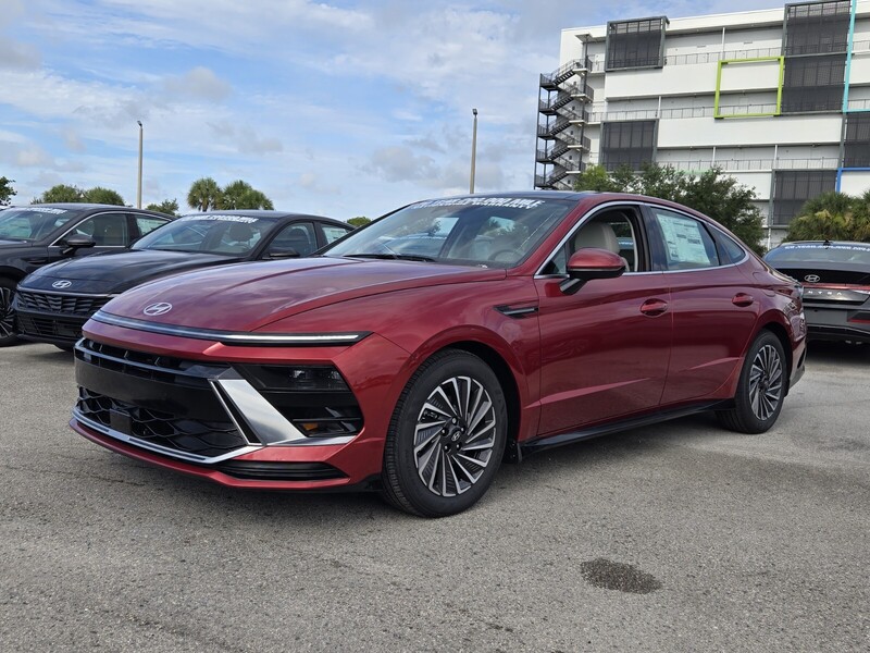 New 2026 HYUNDAI SONATA SEL in PLANTATION, FLORIDA