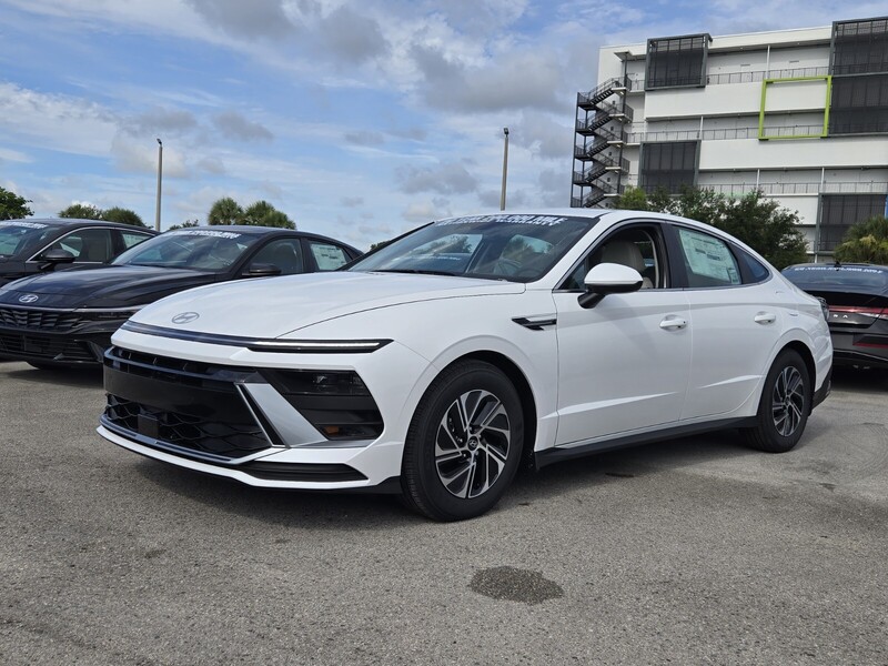 New 2026 HYUNDAI SONATA BLUE in PLANTATION, FLORIDA