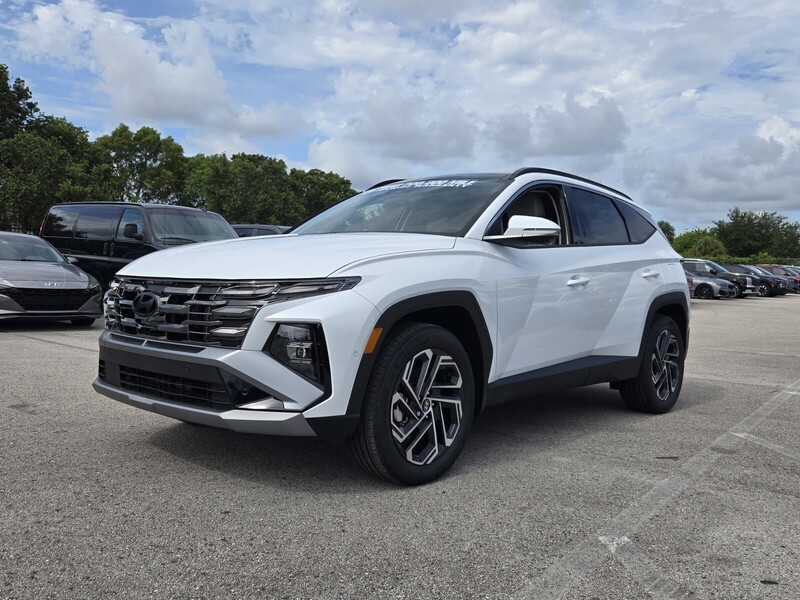 New 2026 HYUNDAI TUCSON HYBRID LIMITED in PLANTATION, FLORIDA