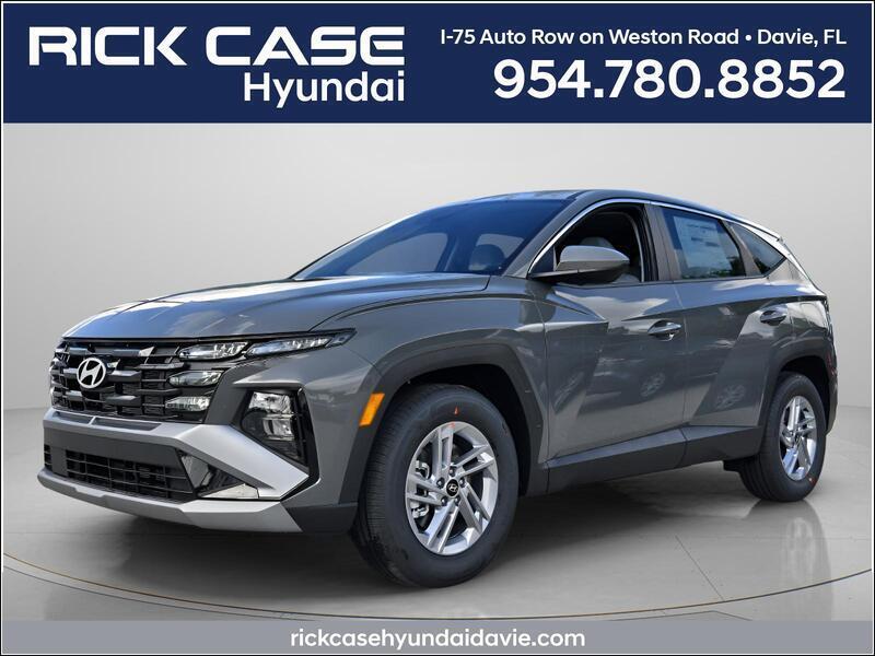 New 2026 HYUNDAI TUCSON SE in PLANTATION, FLORIDA