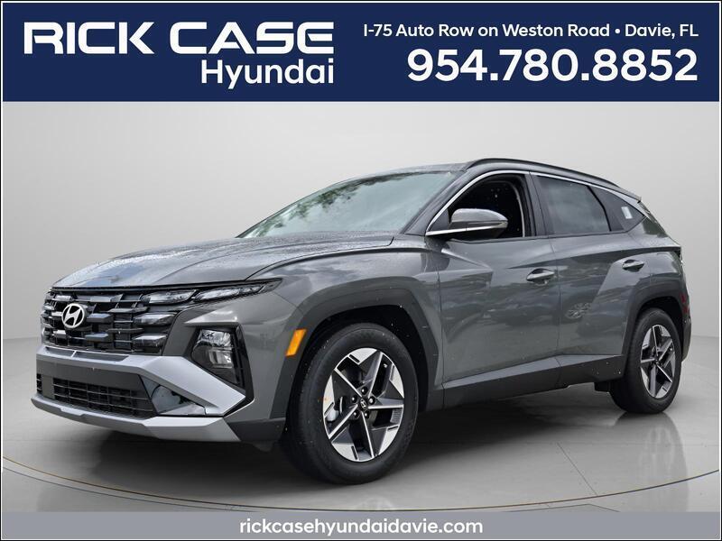 New 2026 HYUNDAI TUCSON SEL PREMIUM in PLANTATION, FLORIDA
