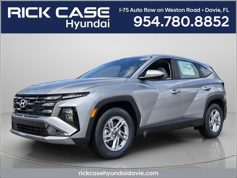 New 2026 HYUNDAI TUCSON SE in PLANTATION, FLORIDA