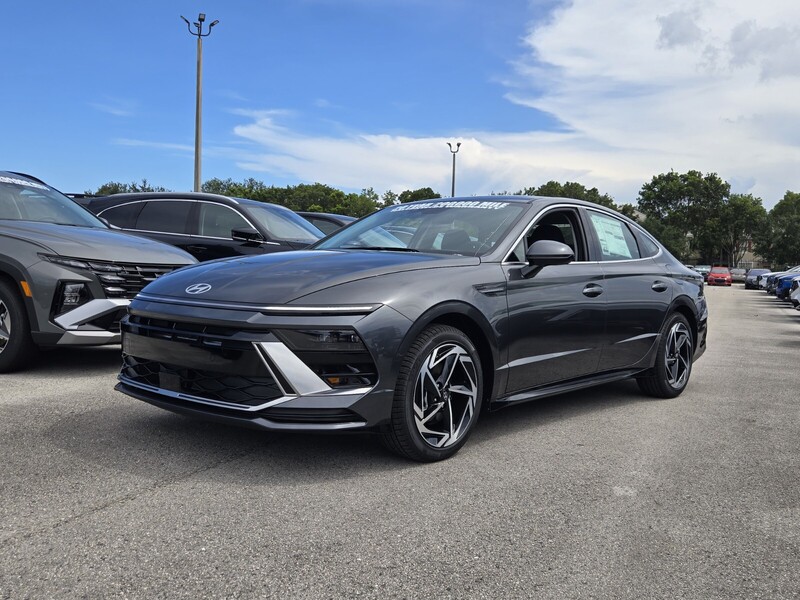 New 2026 HYUNDAI SONATA SEL SPORT in PLANTATION, FLORIDA