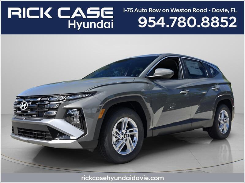 New 2026 HYUNDAI TUCSON SE in PLANTATION, FLORIDA