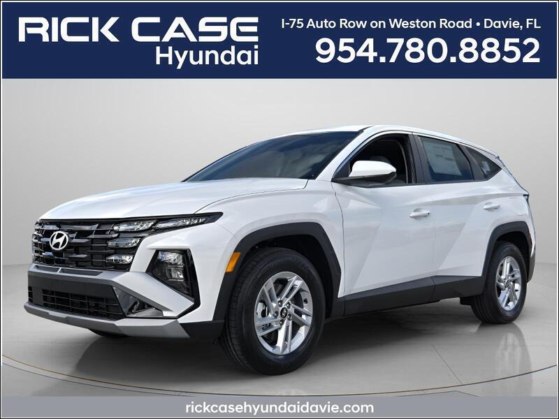 New 2026 HYUNDAI TUCSON SE in PLANTATION, FLORIDA