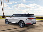 New 2025 LINCOLN AVIATOR RESERVE in PEMBROKE PINES, FLORIDA (Photo 4)