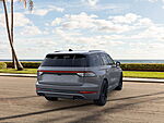 New 2025 LINCOLN AVIATOR RESERVE in PEMBROKE PINES, FLORIDA (Photo 8)