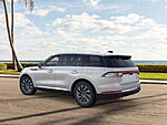 New 2025 LINCOLN AVIATOR PREMIERE in PEMBROKE PINES, FLORIDA (Photo 4)