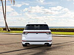 New 2025 LINCOLN AVIATOR RESERVE in PEMBROKE PINES, FLORIDA (Photo 5)