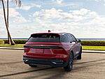 New 2025 LINCOLN NAUTILUS PREMIERE in PEMBROKE PINES, FLORIDA (Photo 8)