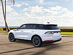 New 2025 LINCOLN AVIATOR RESERVE in PEMBROKE PINES, FLORIDA (Photo 4)