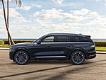 New 2025 LINCOLN AVIATOR RESERVE in PEMBROKE PINES, FLORIDA (Photo 3)