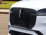 New 2025 LINCOLN AVIATOR PREMIERE in PEMBROKE PINES, FLORIDA (Photo 17)